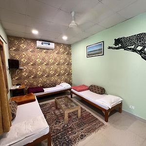 Deluxe Family Suite